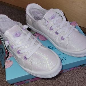 Girls Roxy Disney Shoes Size 1